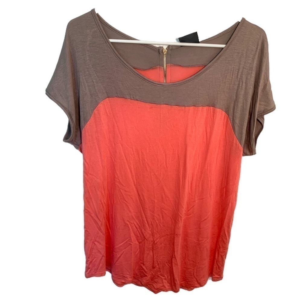 JKLA California Women's Colorblock Blouse Tan Coral Exposed Zipper Scoop Neck
